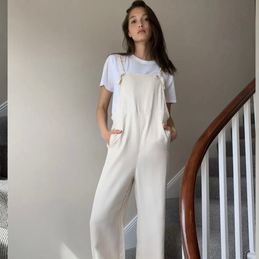 Aritzia Babaton Tie strap Calipso jumpsuit Cream Size S